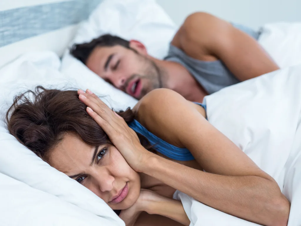 Dealing with Snoring: Understanding Causes, Treatments, and Ways to Manage